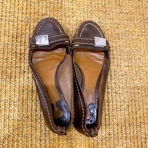 Chloe Paddington Buckled Leather Flats - Size 7